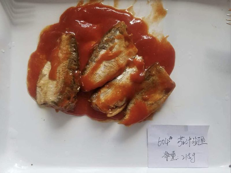 canned sardine in tomato sauce