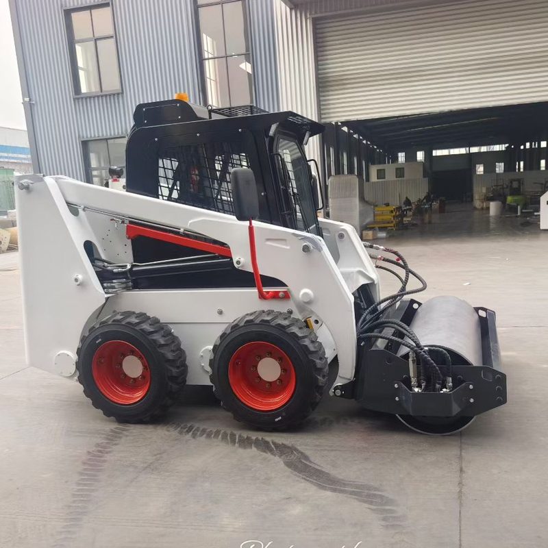Crawler Skid Steer Loader image 3