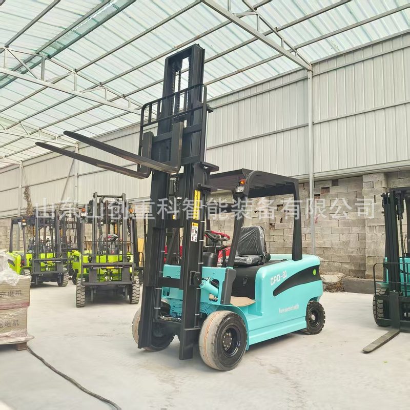 Electric Forklift 3T (Lithium) image 3