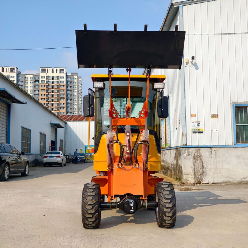 4WD Diesel Mini Loader image 3